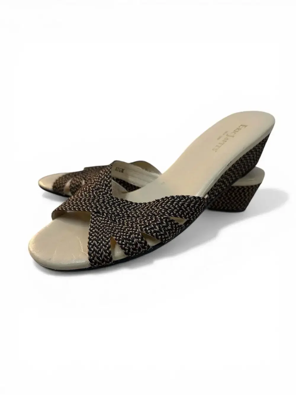 Eric Javits NY Woven Rafia Wedge Sandals | 8.5
